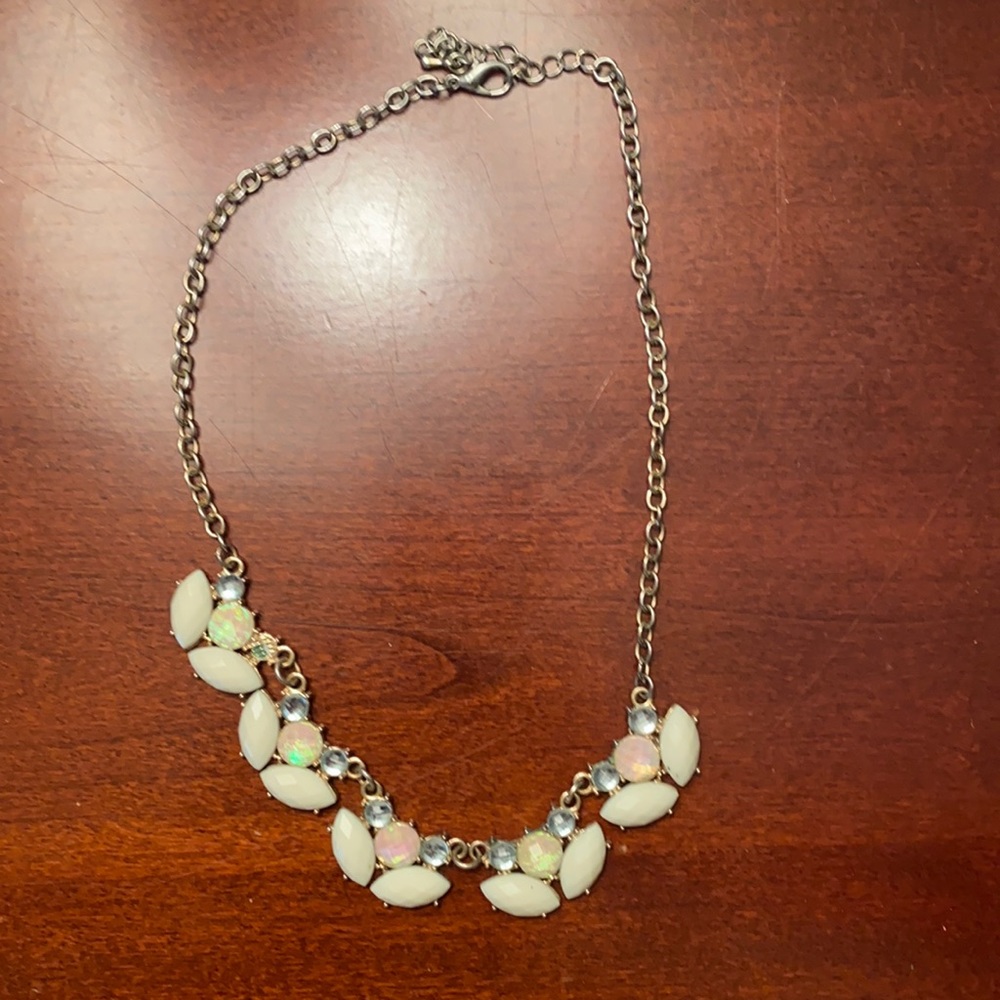 Statement necklace